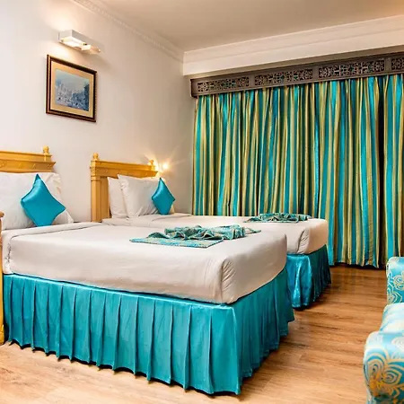 Golden Parkk Hotel Kolkata Exterior photo