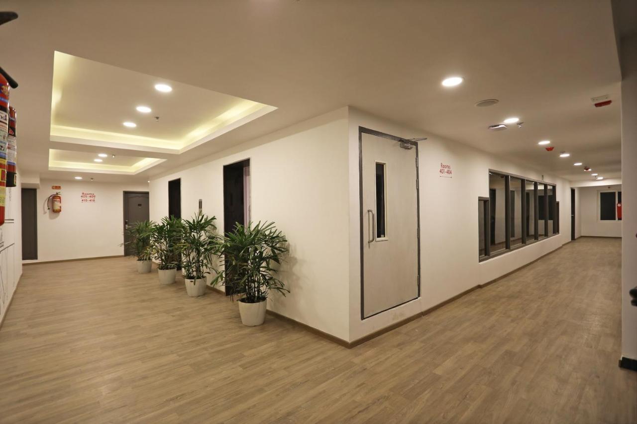 Golden Parkk Hotel Kolkata