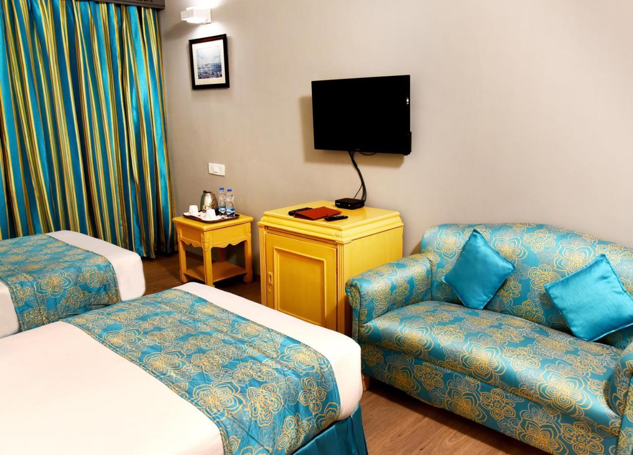 Golden Parkk Hotel 3*