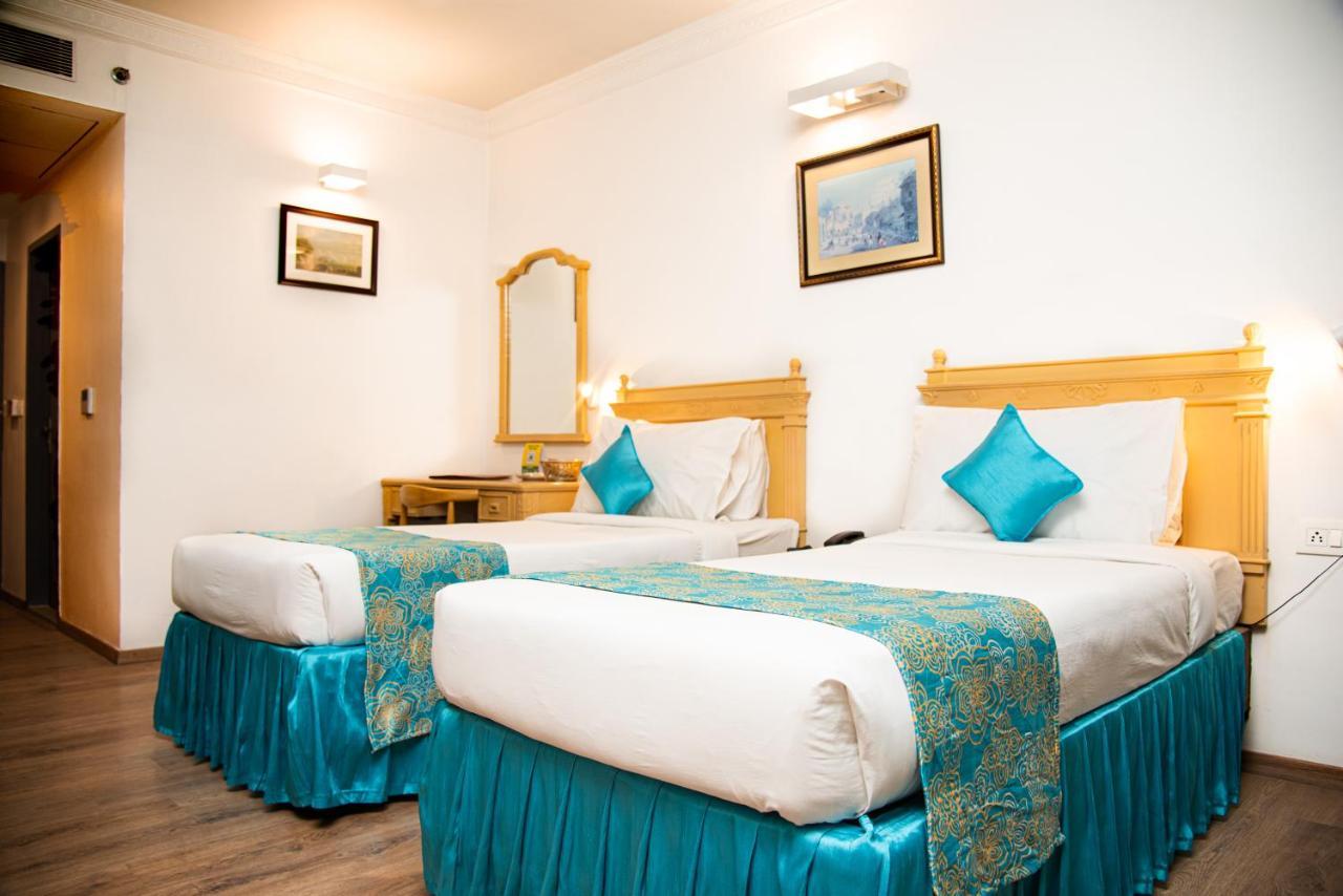 Hotel Golden Parkk