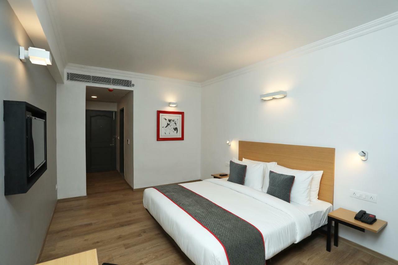 Golden Parkk Hotel Kolkata
